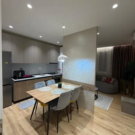Lägenhet Luxury 9 Near Square 21 Tirana