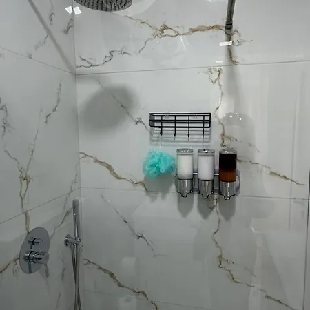 Lägenhet Luxury 9 Near Square 21 Tirana
